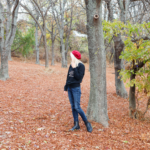 How to Style a Beret Hat