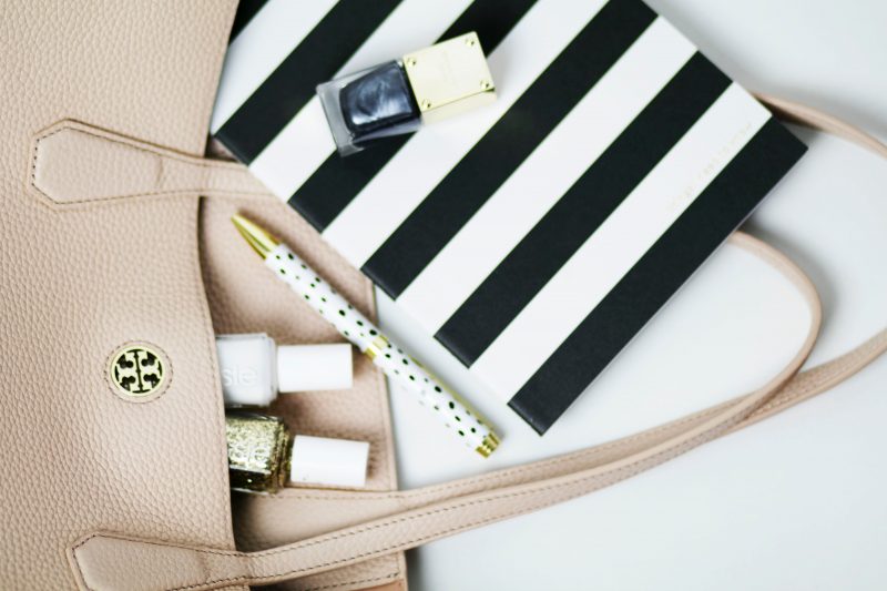 10 Simple Fashion Tips & Hacks You Need to Know!