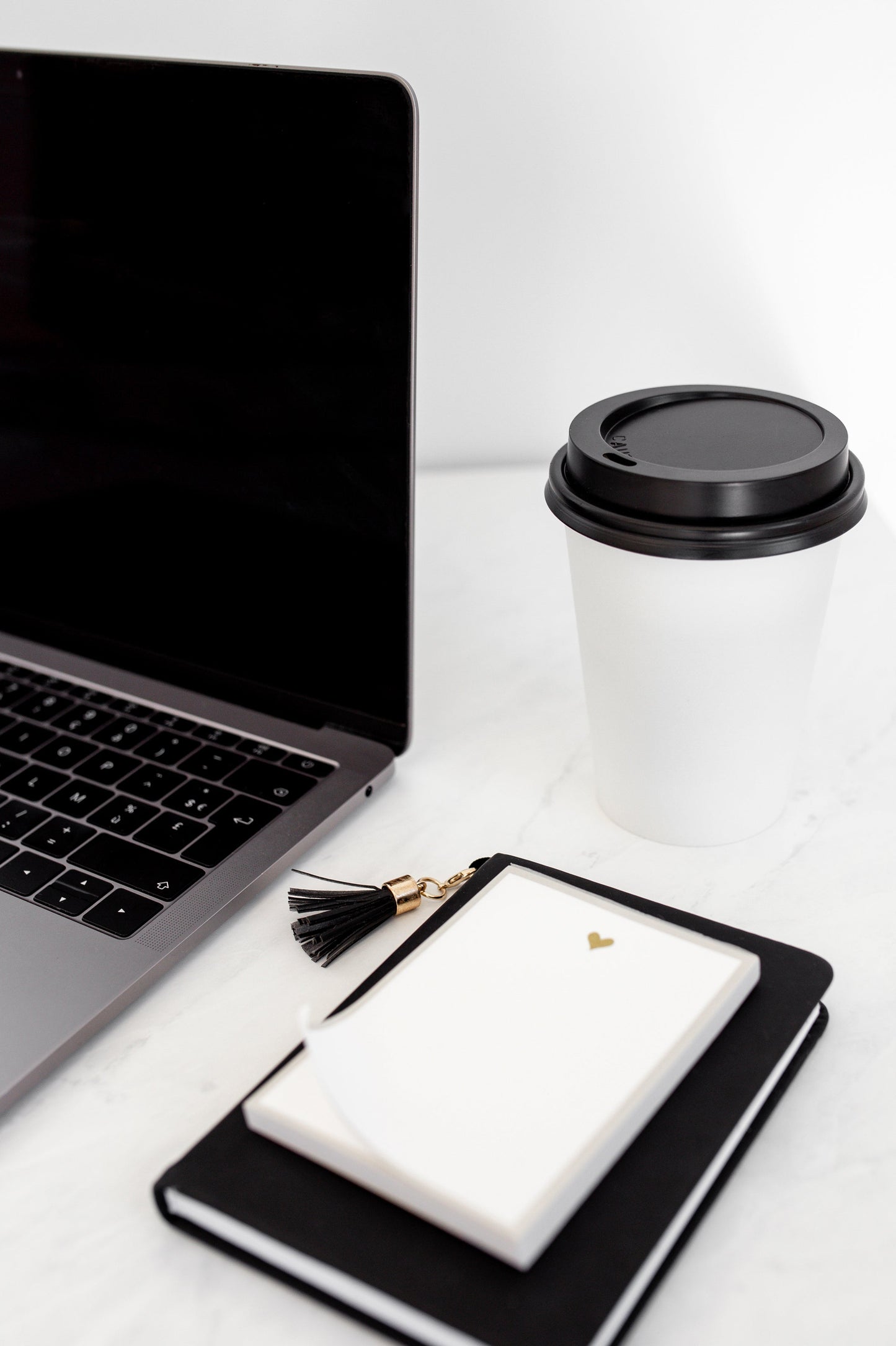 The Ultimate Guide to Setting Up A Killer Home Office