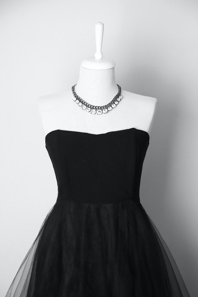 How to Drape a Dress Using the Fashion Draping Technique