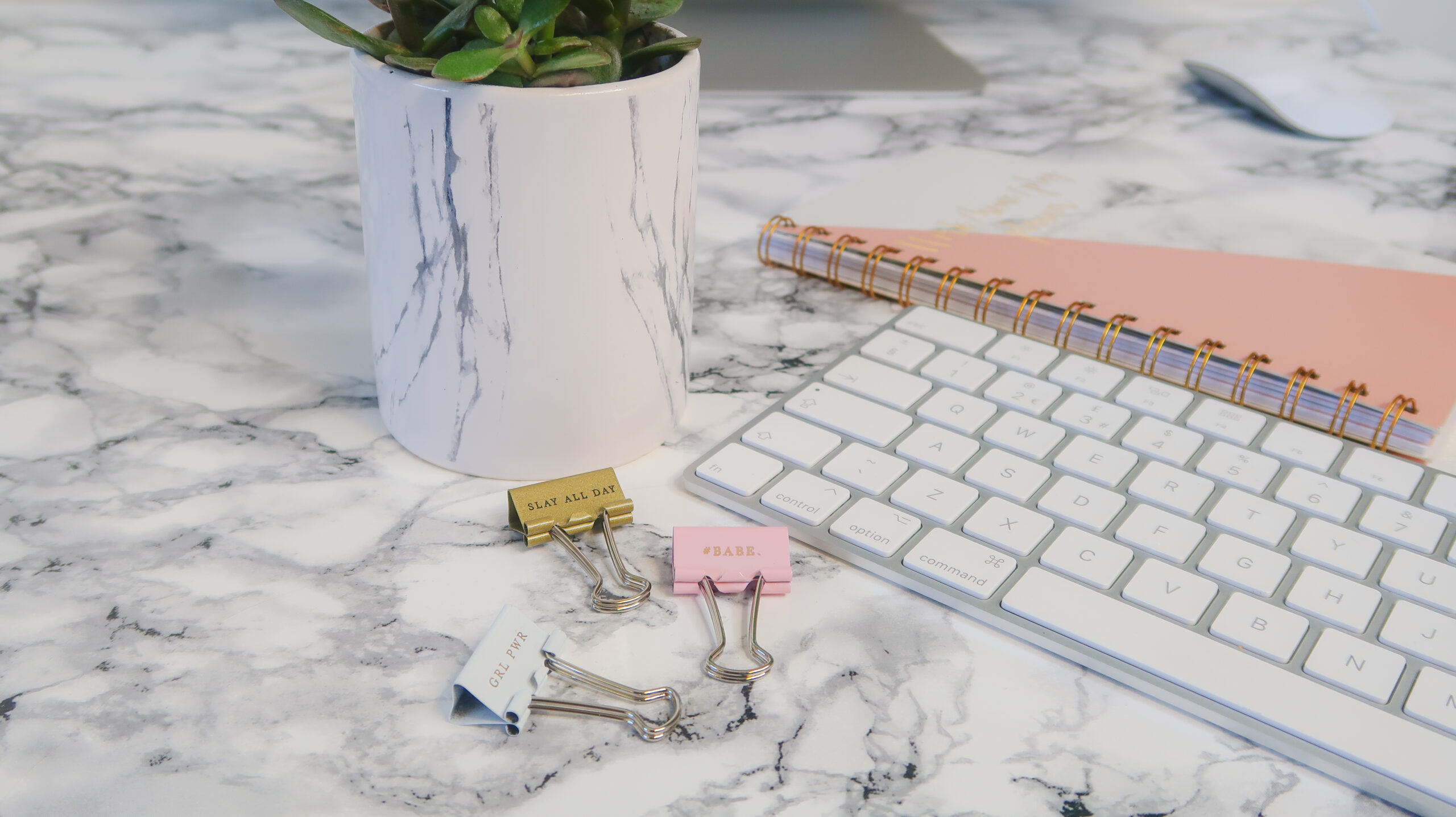 How to Create the Perfect Flatlay Photography