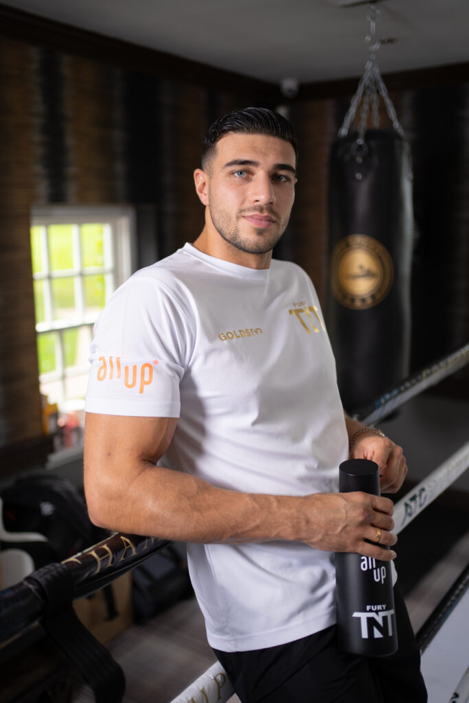 Tommy Fury for Air Up