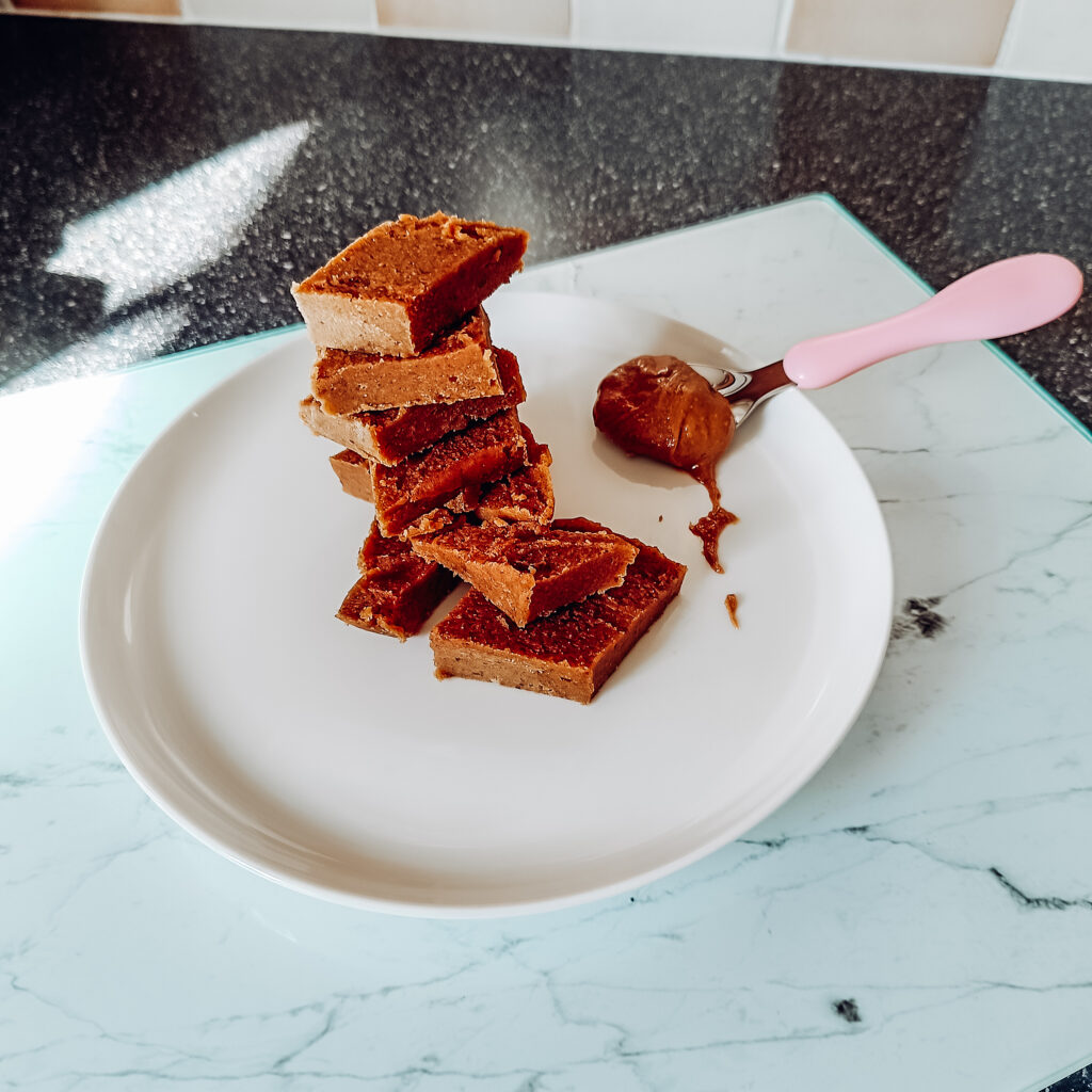 Healthy Peanut Butter Blondies Recipe