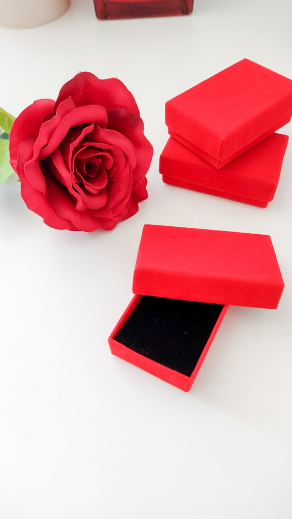 how to upcycle an old t-shirt