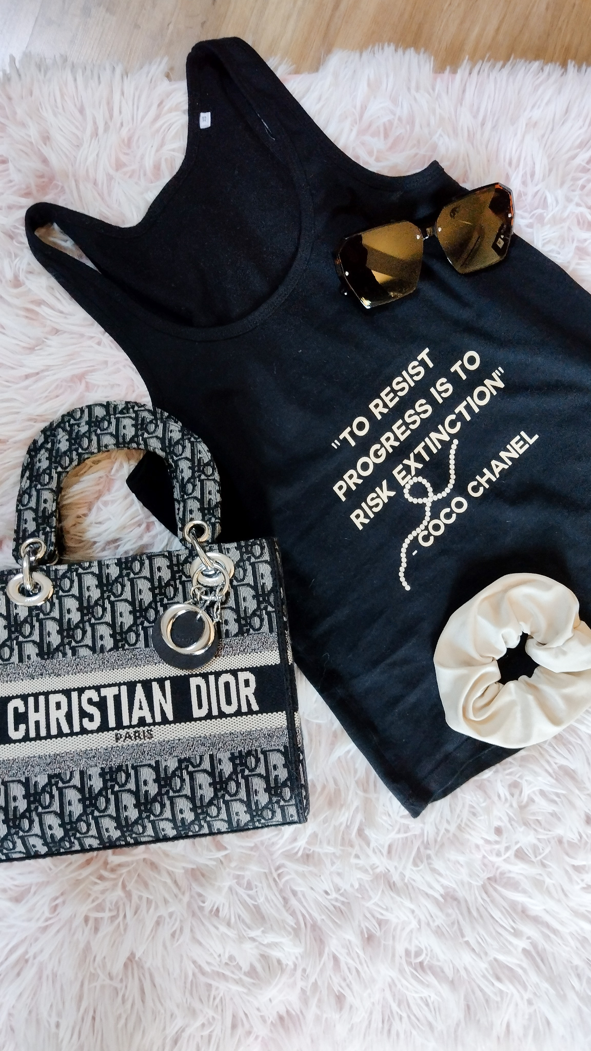 simple ways to transform an old t-shirt