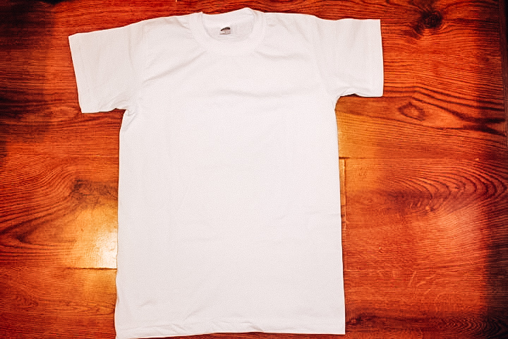 DIY Make Your Own Graphic T-shirt Tutorial
