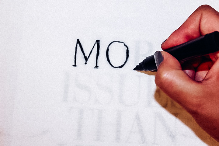 DIY Make Your Own Graphic T-shirt Tutorial