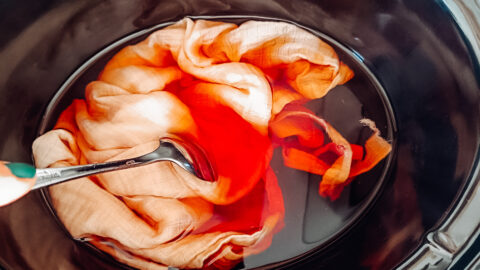 DIY Dye for Fabric Using Avocado Skins & Seeds 